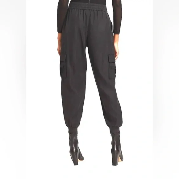 ALICE + OLIVIA DEDE SMOCKED CARGO PANTS IN BLACK SIZE LARGE - Picture 3 of 14